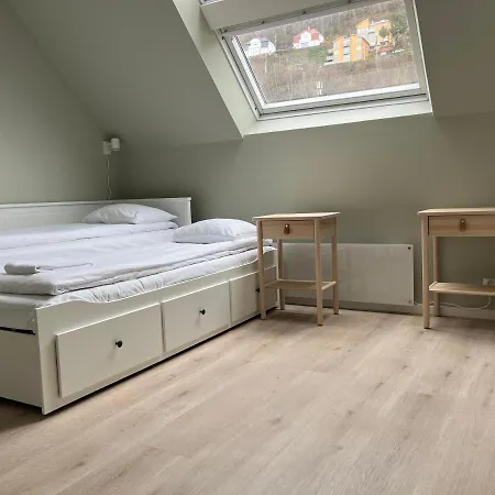 Kong Oscars 公寓 *