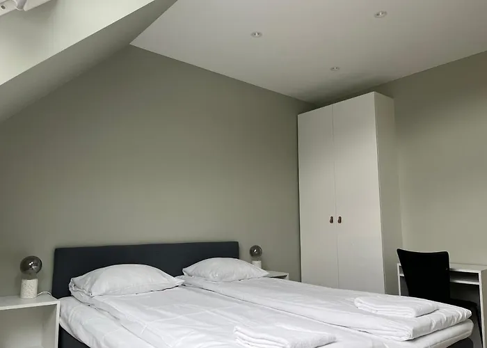 Apartment Kong Oscars *