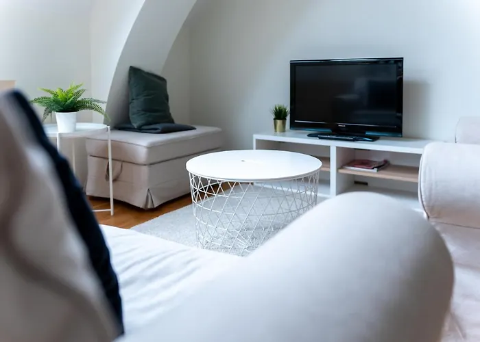 Apartment Kong Oscars